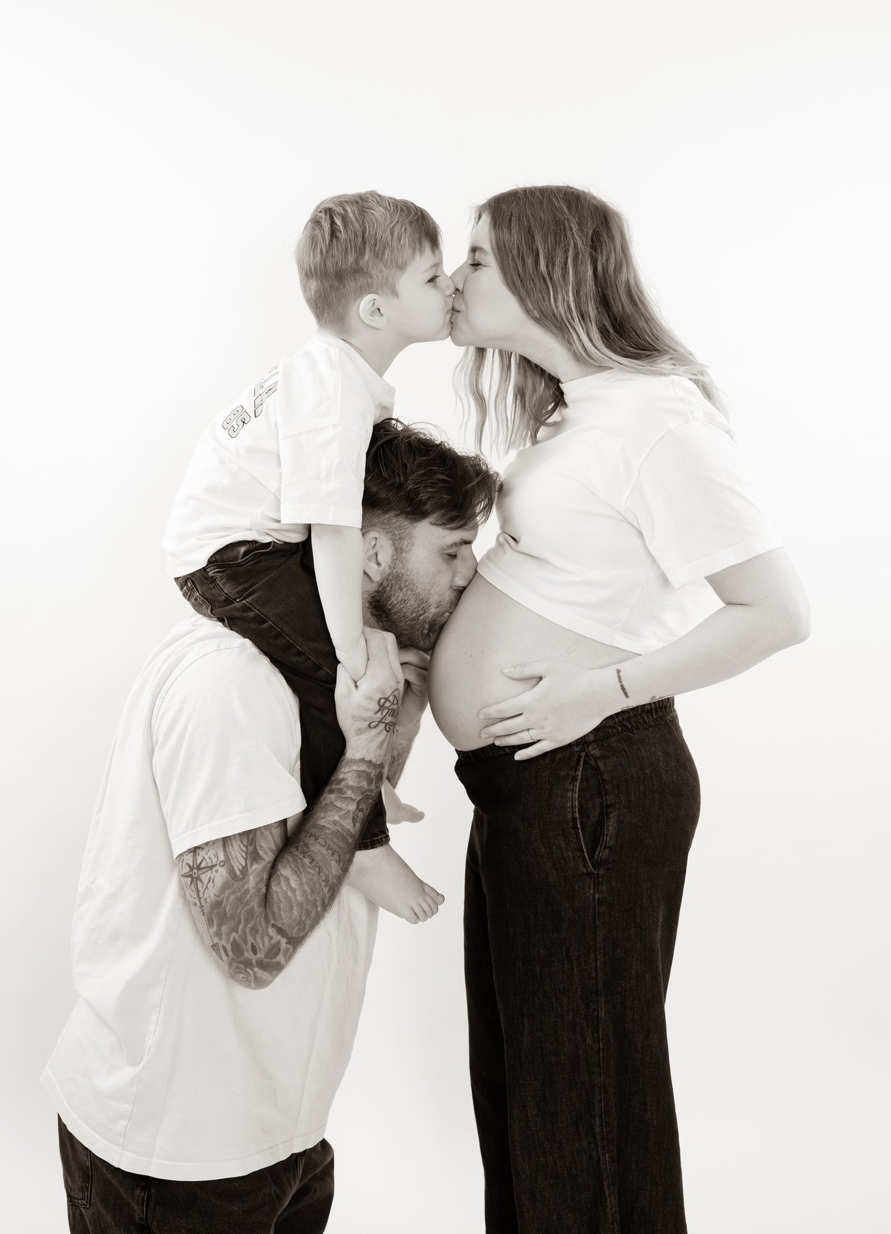 Babybauch-Shooting: S/w Paar – Photography Ruel, Ebreichsdorf