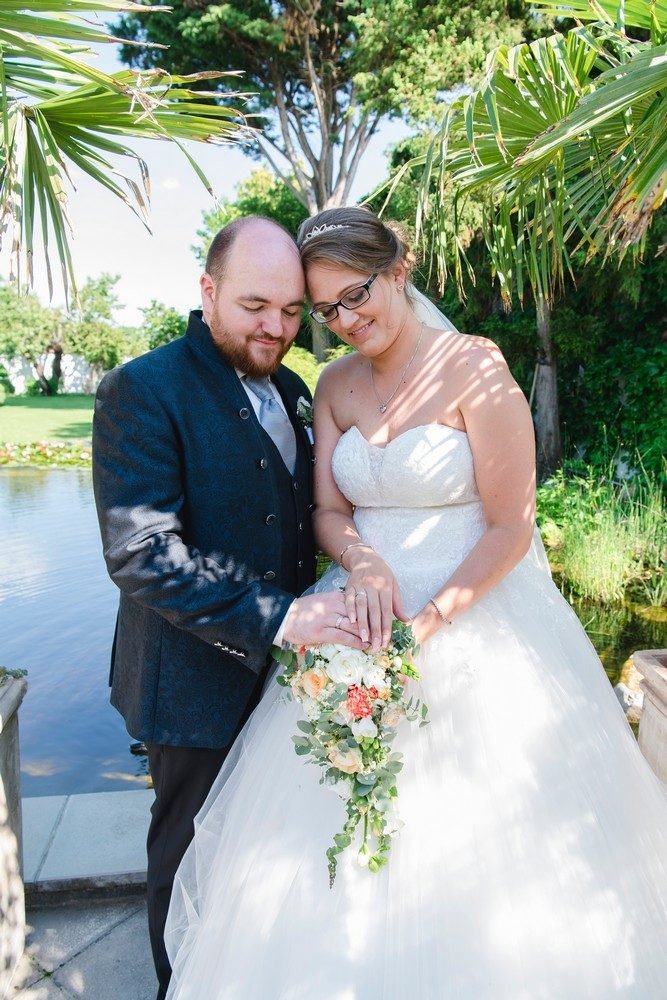 Hochzeitsfotografie: Paar unter Palmen – Photography Ruel, Ebreichsdorf
