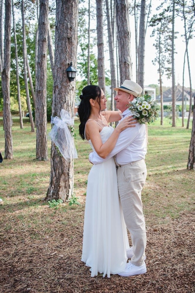 Hochzeitsfotografie: Aelteres Paar im Wald – Photography Ruel, Ebreichsdorf